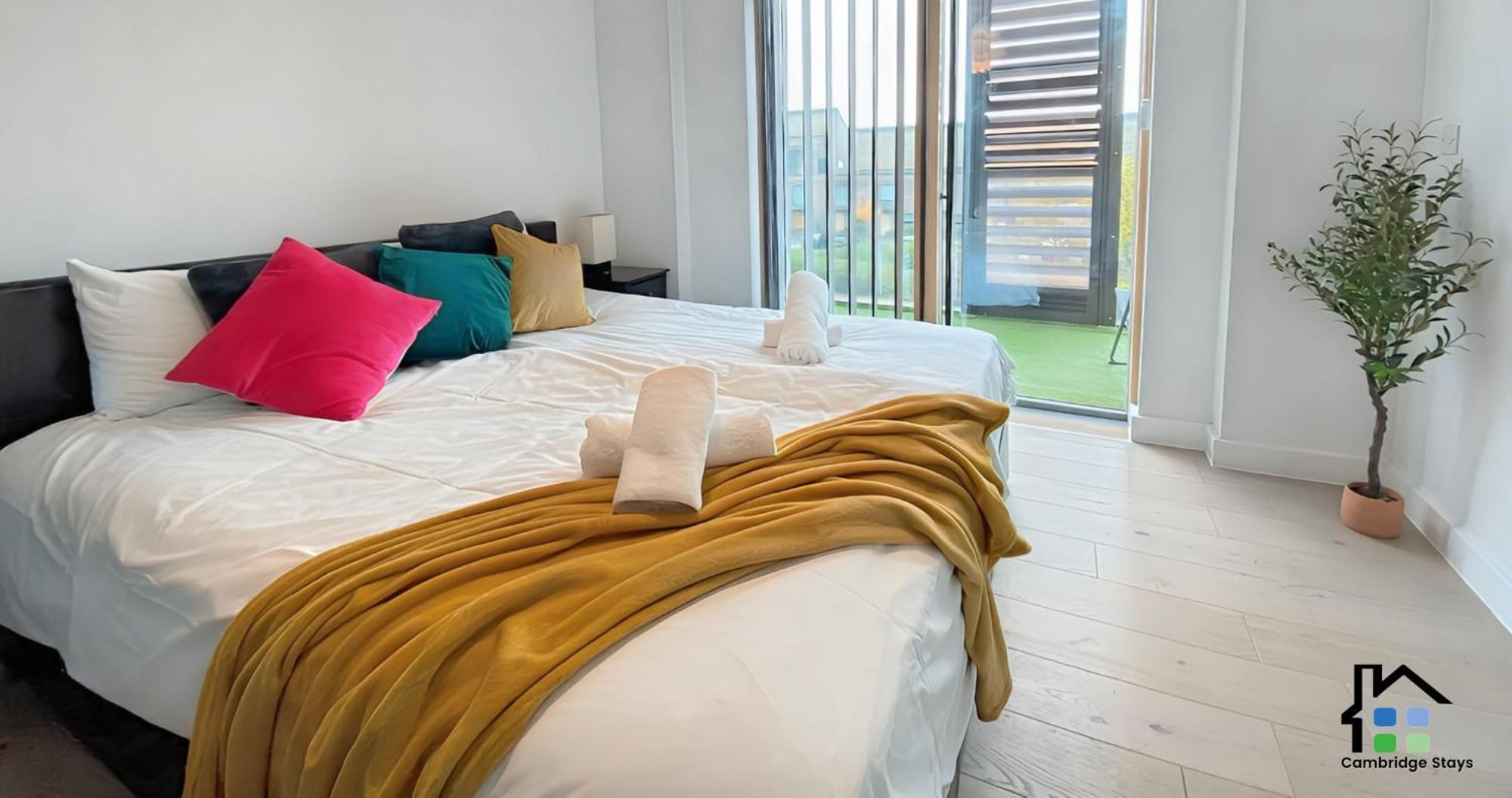Cambridge Stays - Apartment At Addenbrooke Hospital And Bio Campus - Free Private Parking Extérieur photo