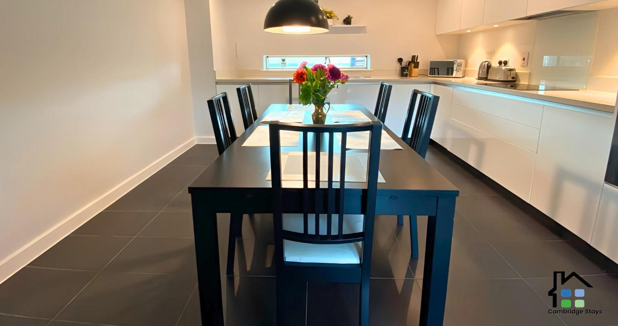 Cambridge Stays - Apartment At Addenbrooke Hospital And Bio Campus - Free Private Parking Extérieur photo